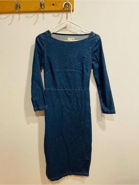 Wilfred Indigo Denim Long Sleeve Midi Dress
